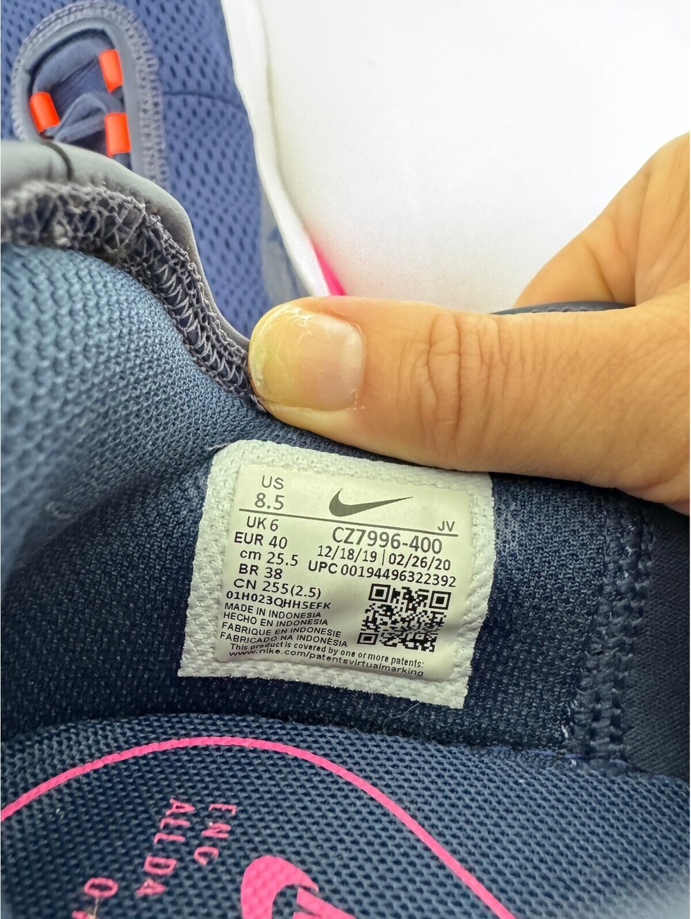 Nike Air Max Motion 2 Running Shoes Women’s 8.5 Navy Pink Athleisure Sneakers - Picture 8 of 9